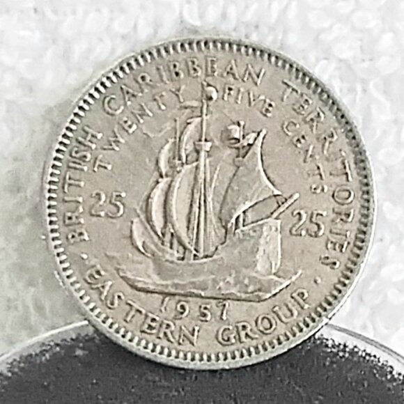 Circulated 1957 Caribbean 25 Cent British Caribbean Coin made of Copper/Nickel!! - Picture 1 of 3